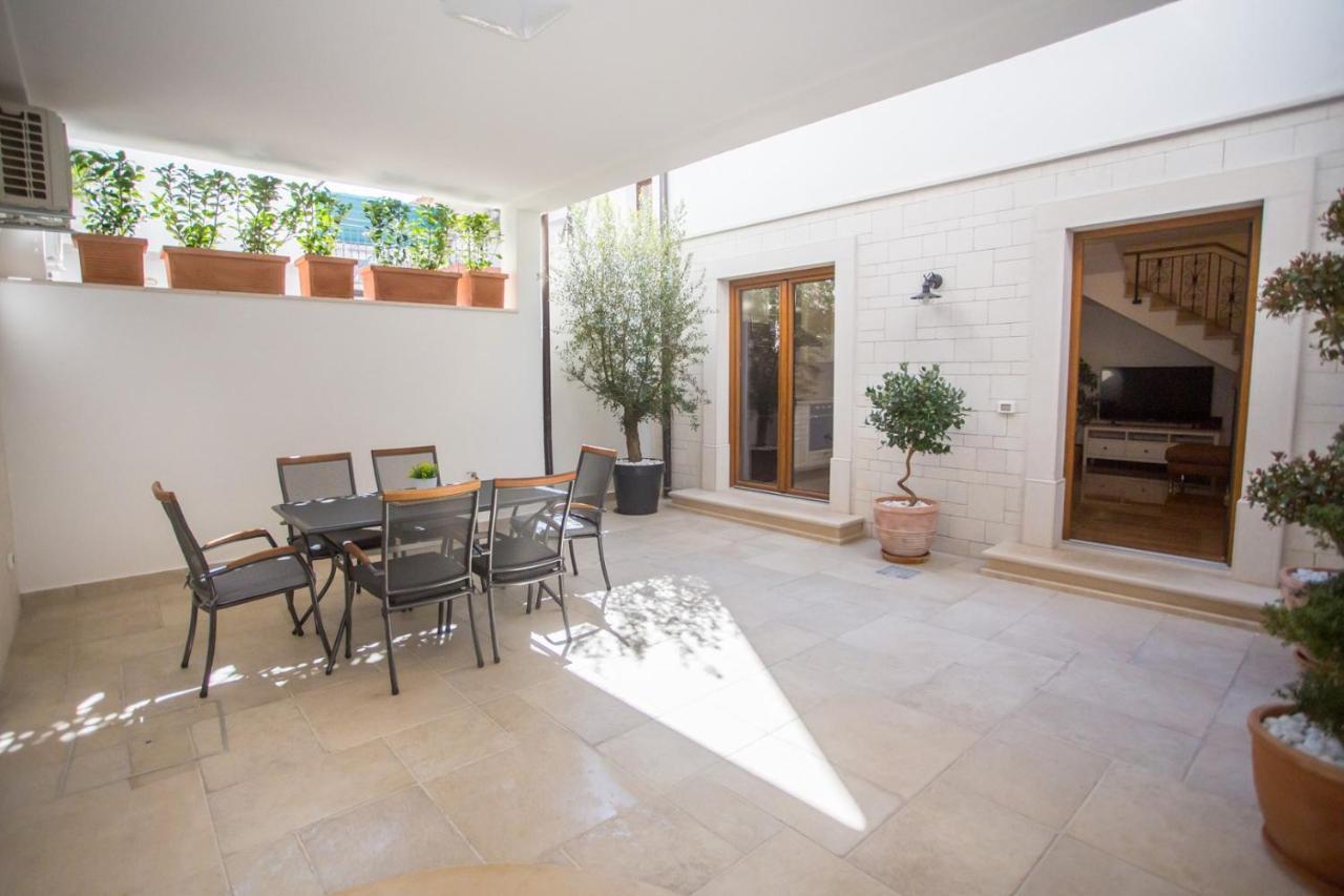 Holiday Home Camellia بوريتش المظهر الخارجي الصورة