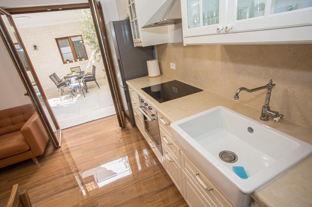 Holiday Home Camellia بوريتش المظهر الخارجي الصورة