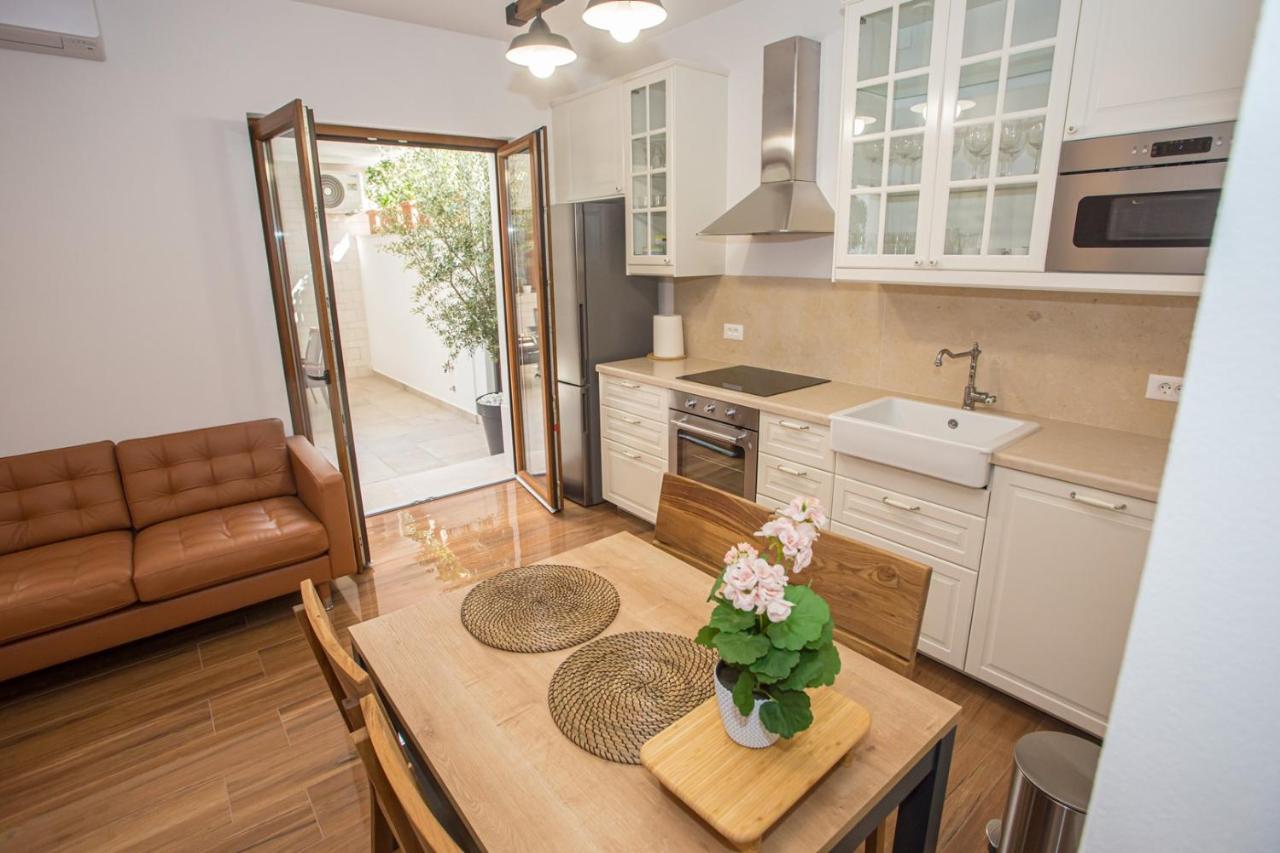 Holiday Home Camellia بوريتش المظهر الخارجي الصورة