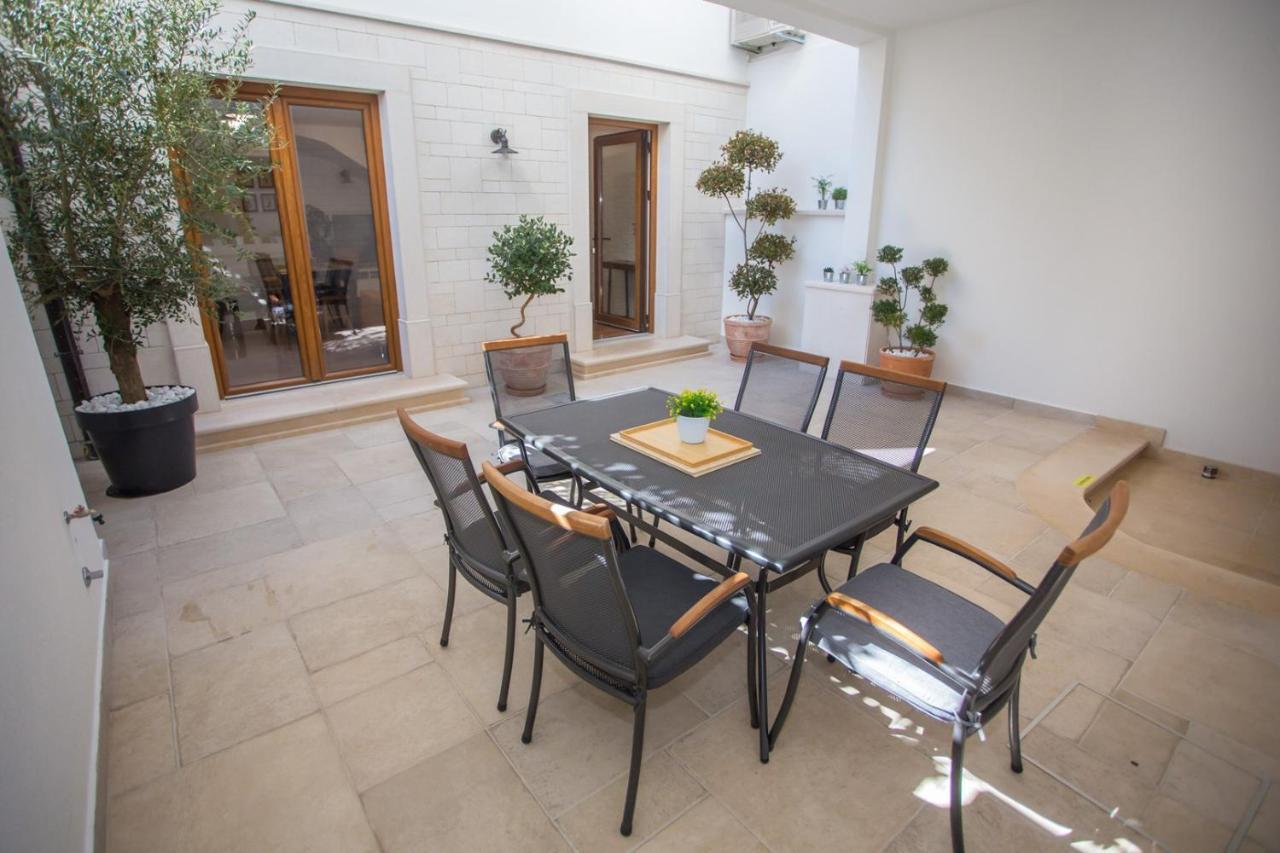 Holiday Home Camellia بوريتش المظهر الخارجي الصورة